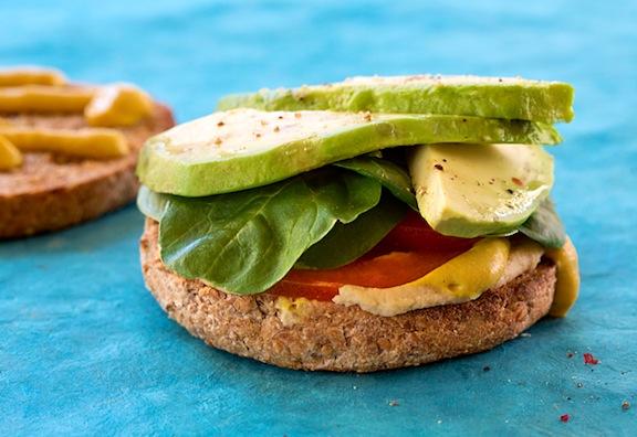 Elevate Your Lunch Game with This Veggie and Hummus Sandwich